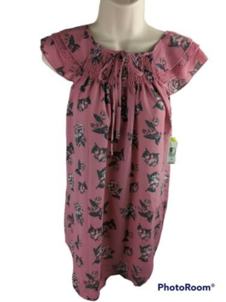No Boundaries Women Junior Medium M Smocked Peasant shirt top blouse Mauve blush